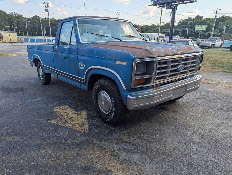 Ford-f-150-1984-blue-1