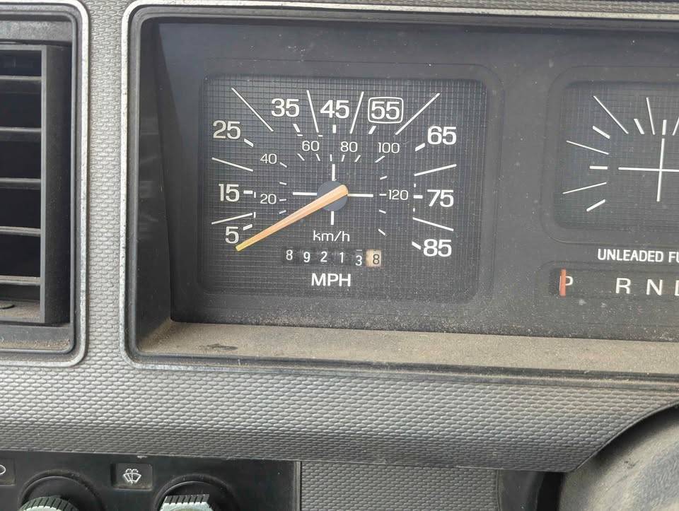 Ford-f-150-1984-blue-15