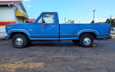 Ford-f-150-1984-blue
