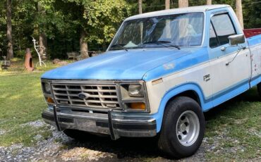 Ford-f-150-1984-white