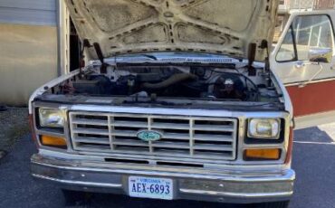Ford-f-150-1985-3