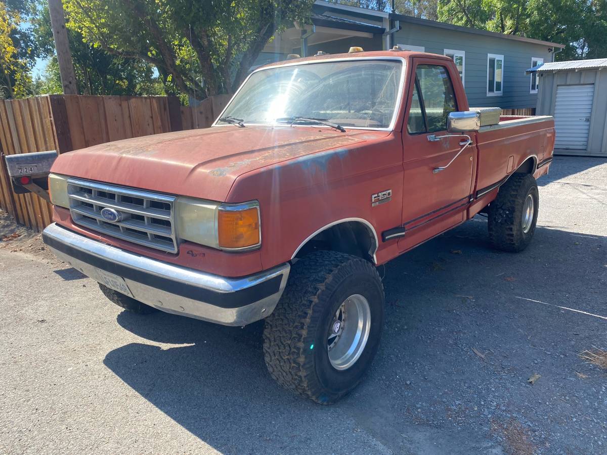 Ford-f-150-1986-red-1