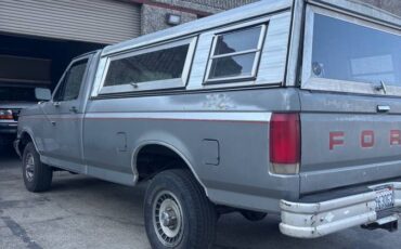 Ford-f-150-1988-silver-15