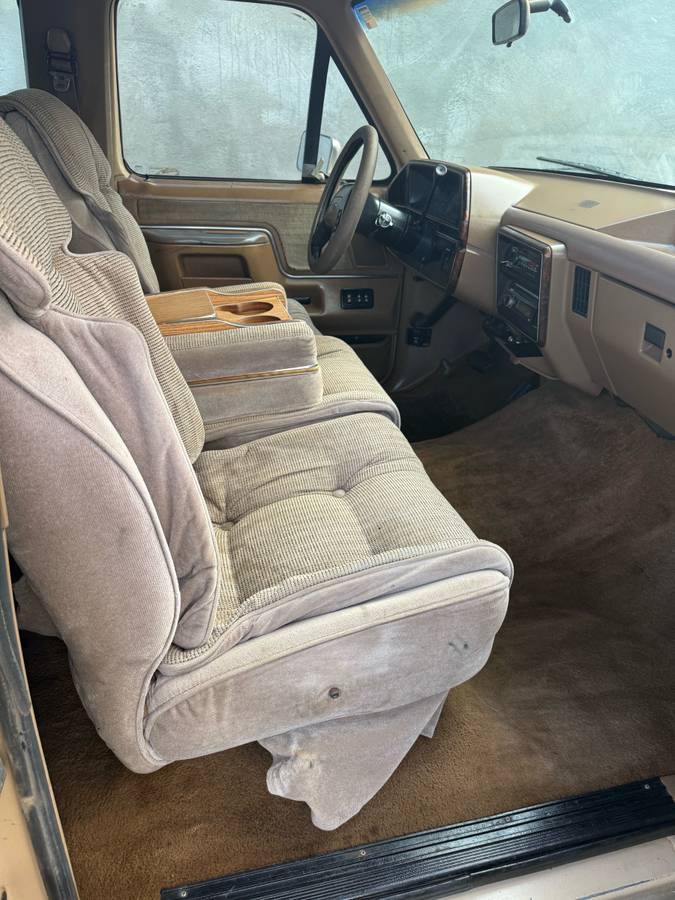 Ford-f-150-1990-brown-7
