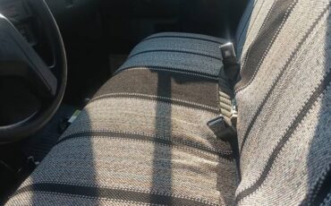 Ford-f-150-1990-white-2