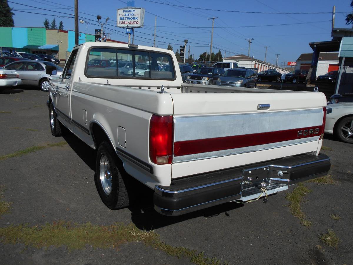 Ford-f-150-1991-white-3