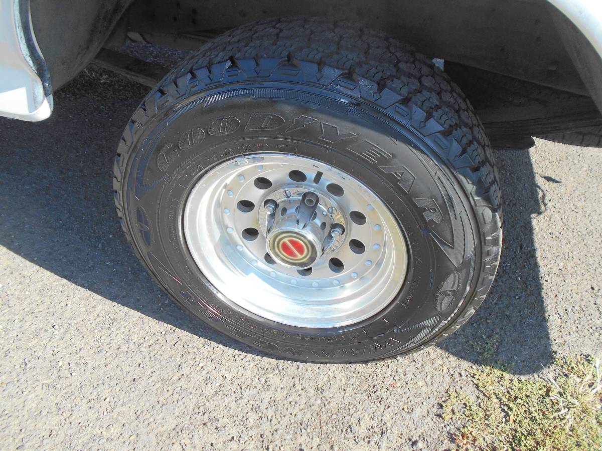 Ford-f-150-1991-white-6