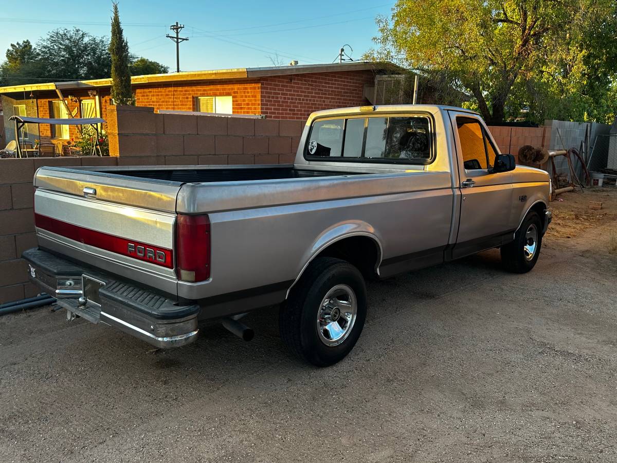 Ford-f-150-1992-grey-1