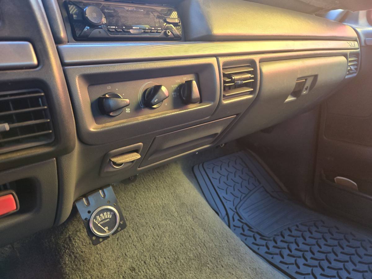 Ford-f-150-1992-red-6