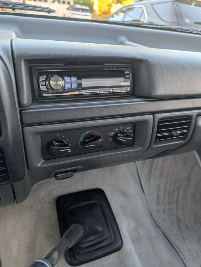 Ford-f-150-1992-silver-9
