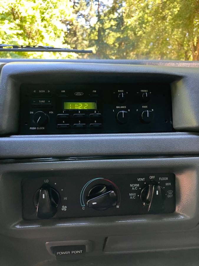 Ford-f-150-1993-7