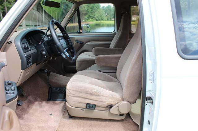 Ford-f-150-1995-white-12