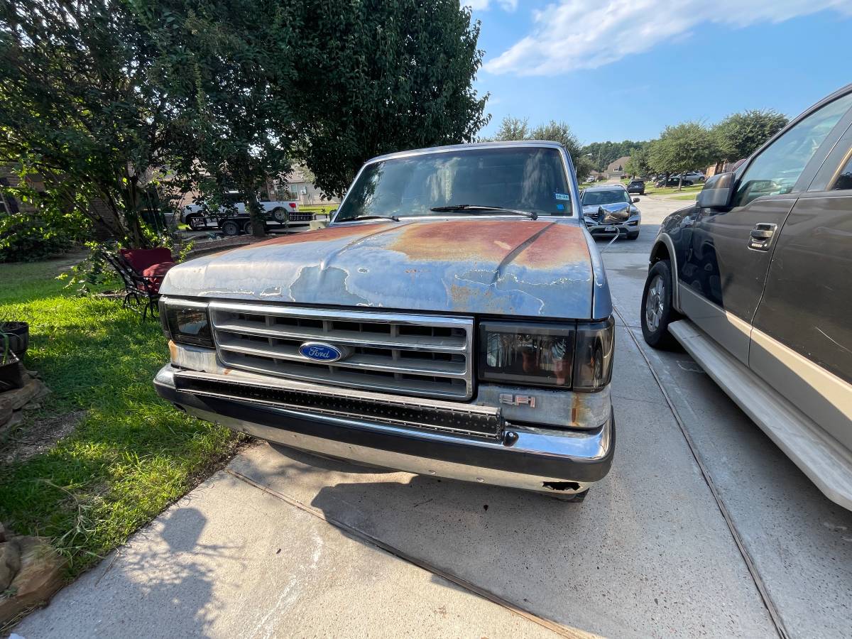 Ford-f-150-lariat-1989-10