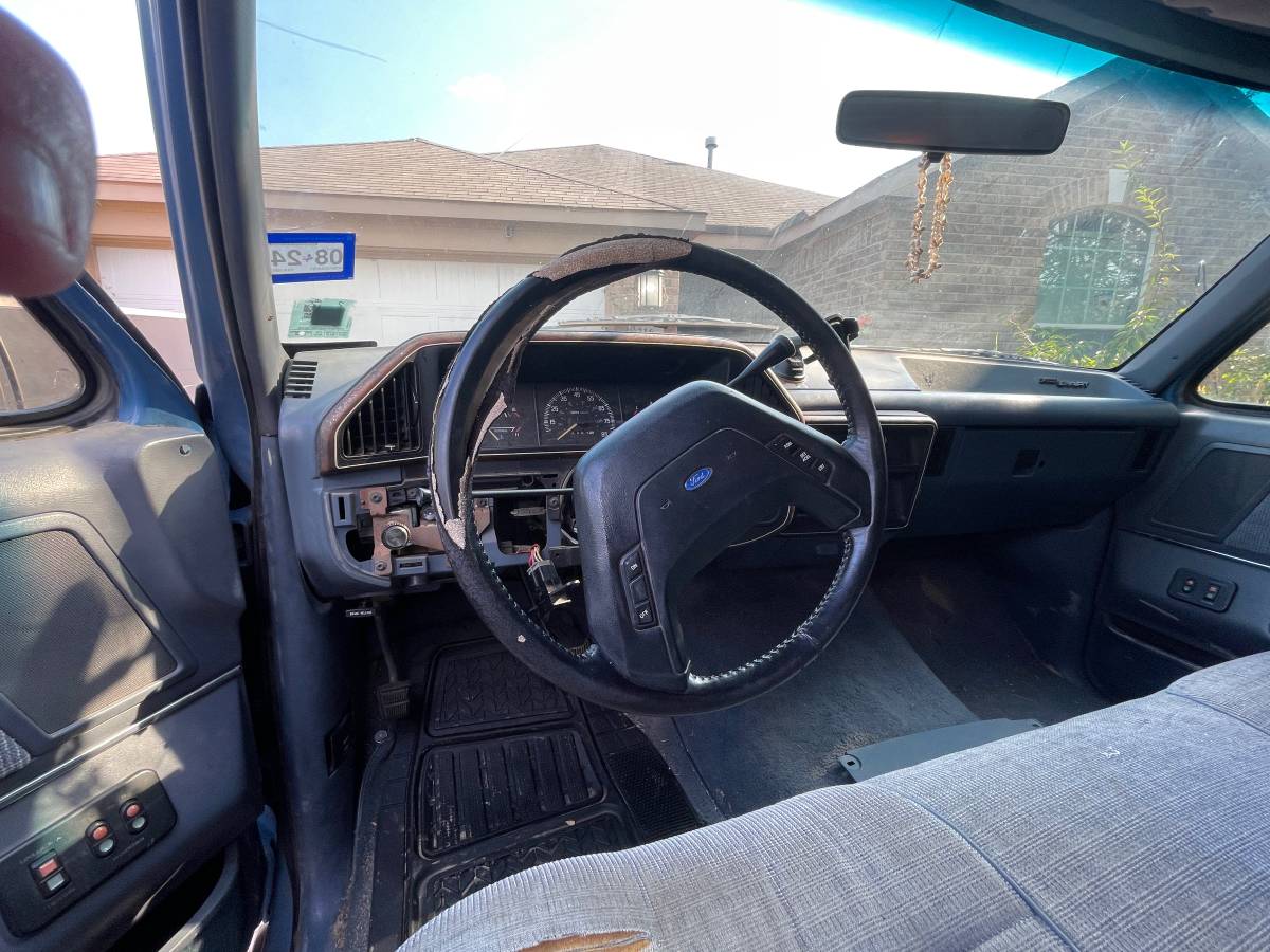 Ford-f-150-lariat-1989-4