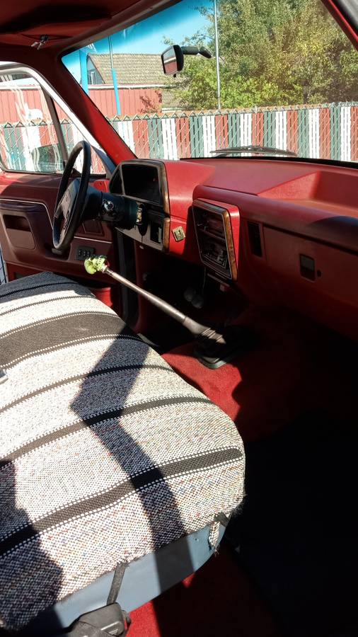 Ford-f-150-lariat-1990-grey-2