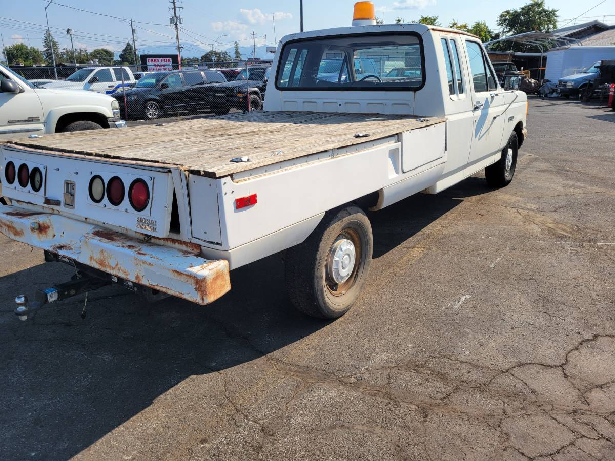Ford-f-150-supercab-1987-white-2