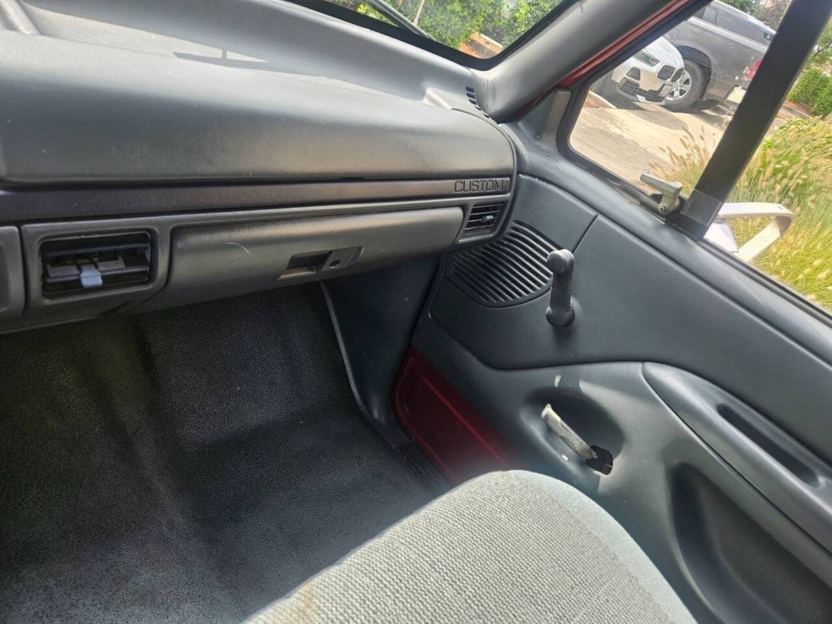 Ford-f-150-xl-2dr-extended-cab-1992-18