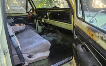 Ford-f-150-xl-standard-cab-1976