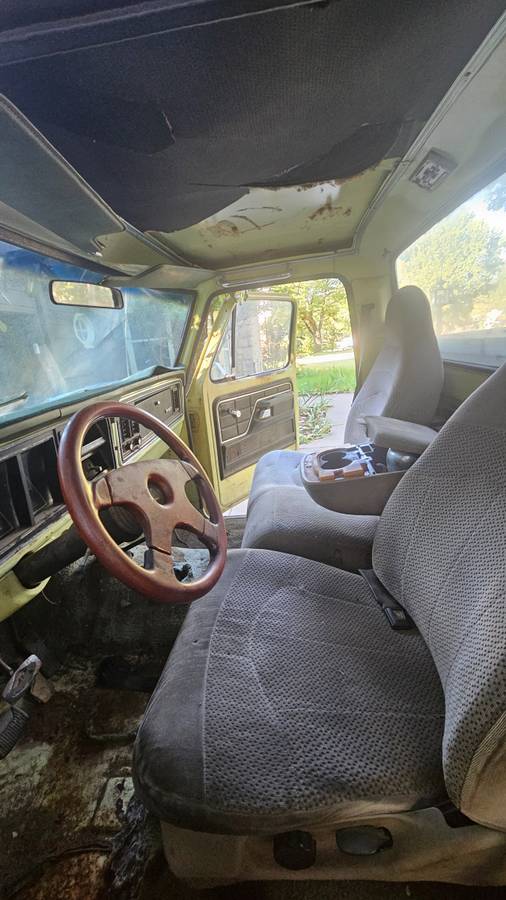 Ford-f-150-xl-standard-cab-1976-6