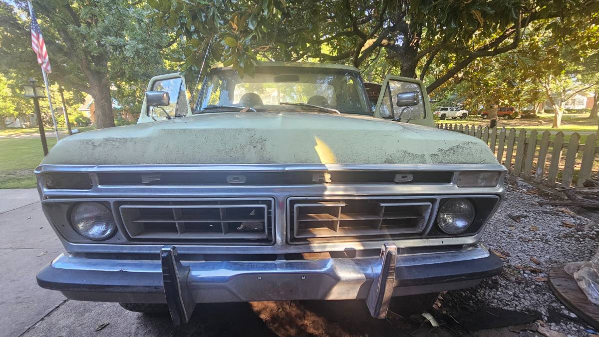 Ford-f-150-xl-standard-cab-1976-8