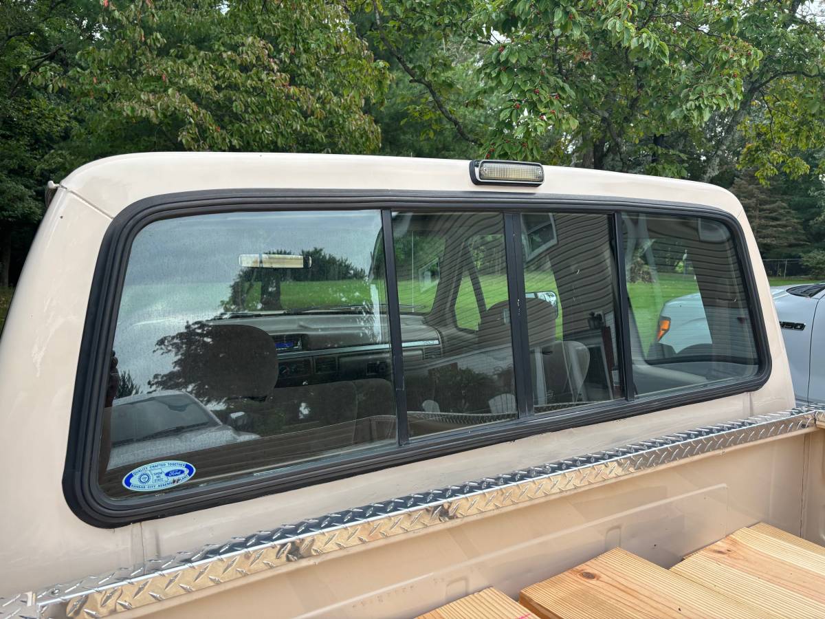 Ford-f-150-½-ton-supercab-long-bed-xlt-trim-1992-19