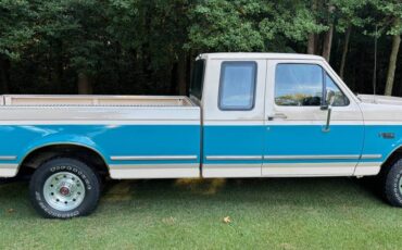 Ford-f-150-½-ton-supercab-long-bed-xlt-trim-1992