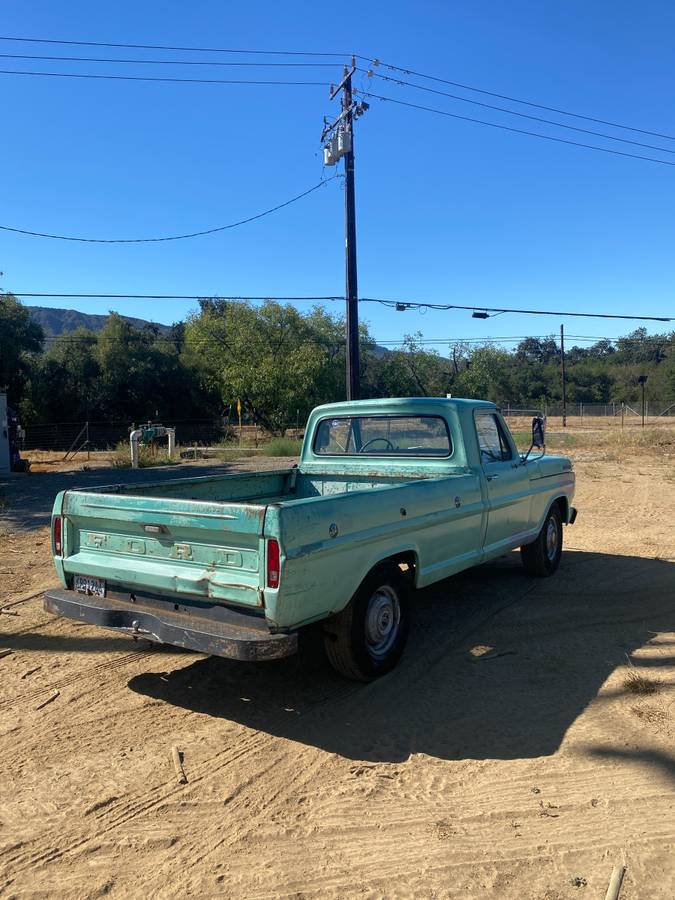 Ford-f-250-1967-green
