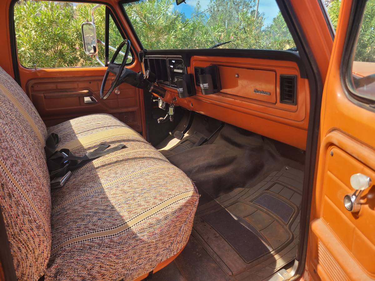 Ford-f-250-1973-orange-8