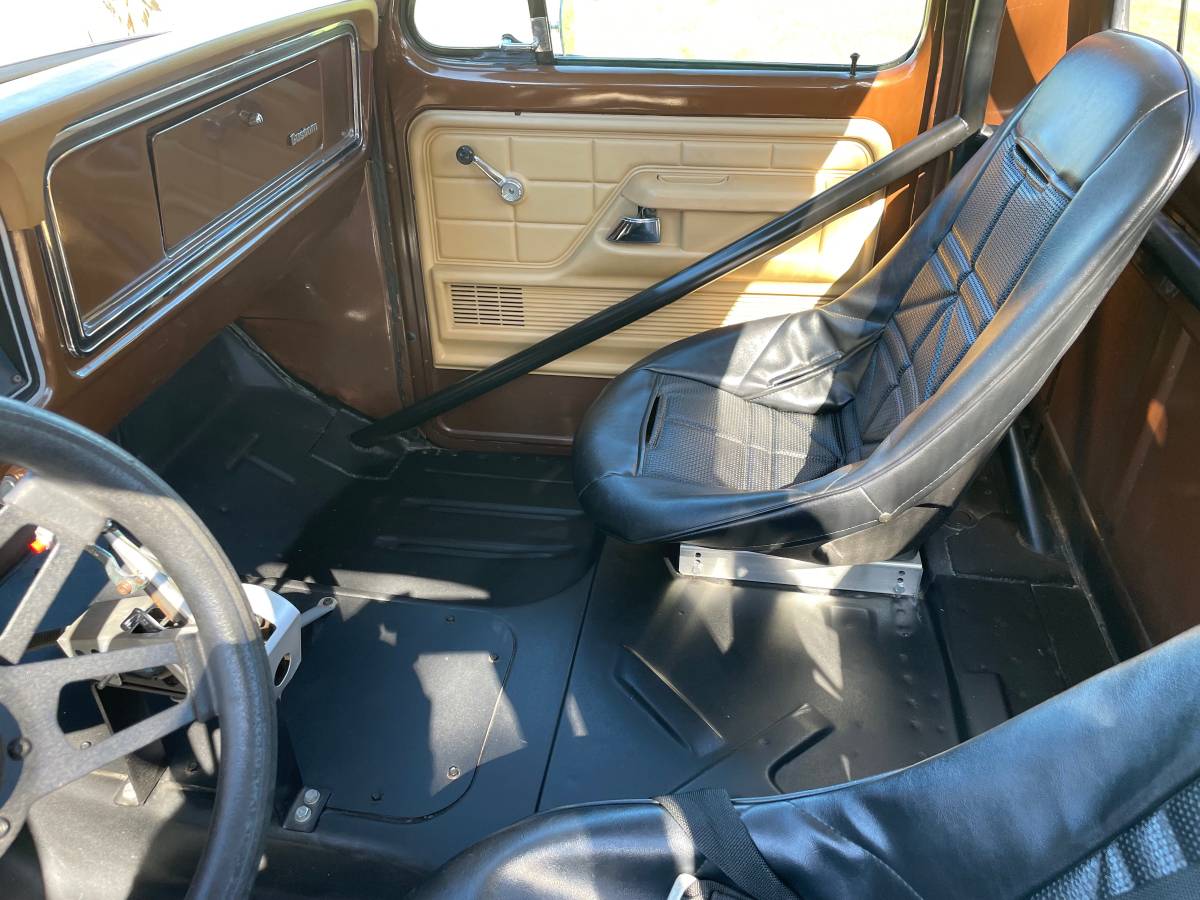 Ford-f-250-1976-15