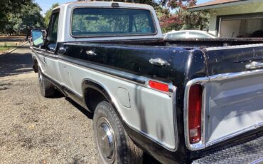 Ford-f-250-1979-silver-2