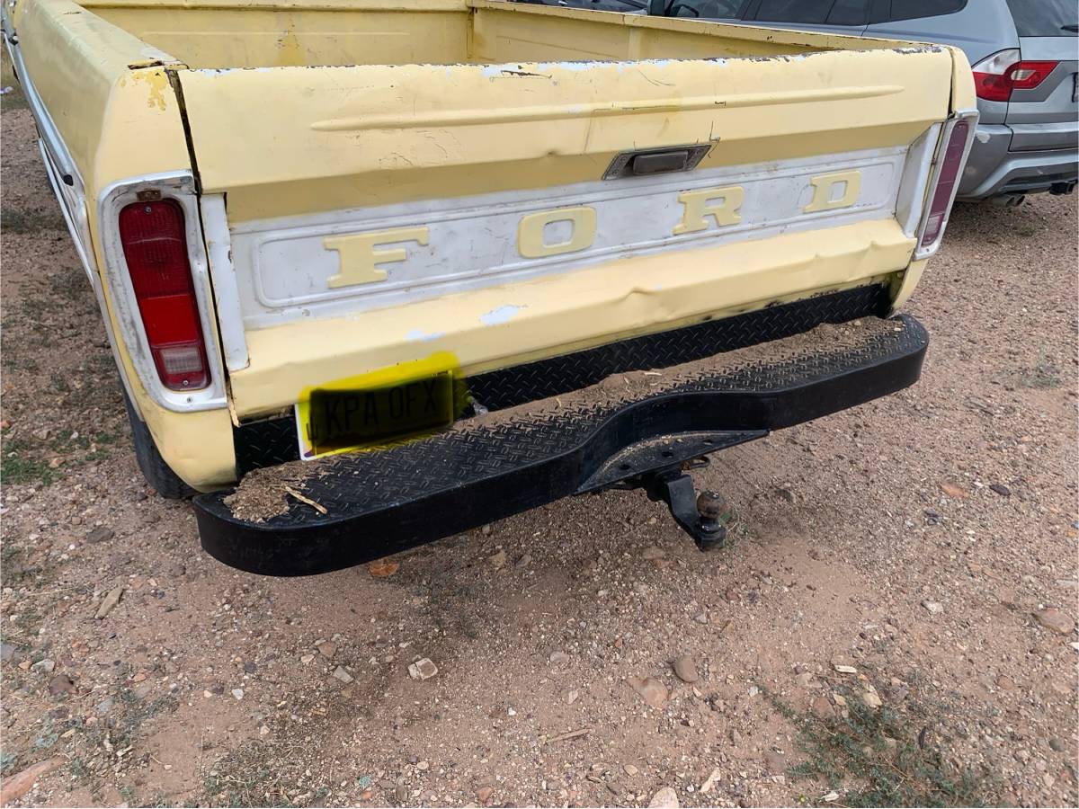 Ford-f-250-1980-yellow-3