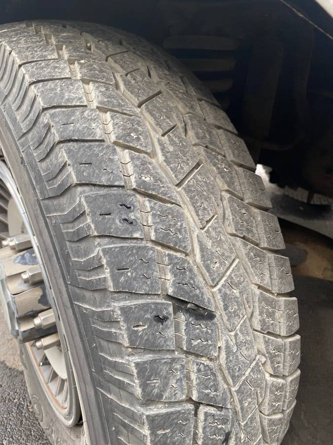 Ford-f-250-1987-grey-7