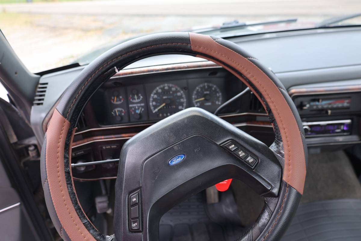 Ford-f-250-1990-grey-9