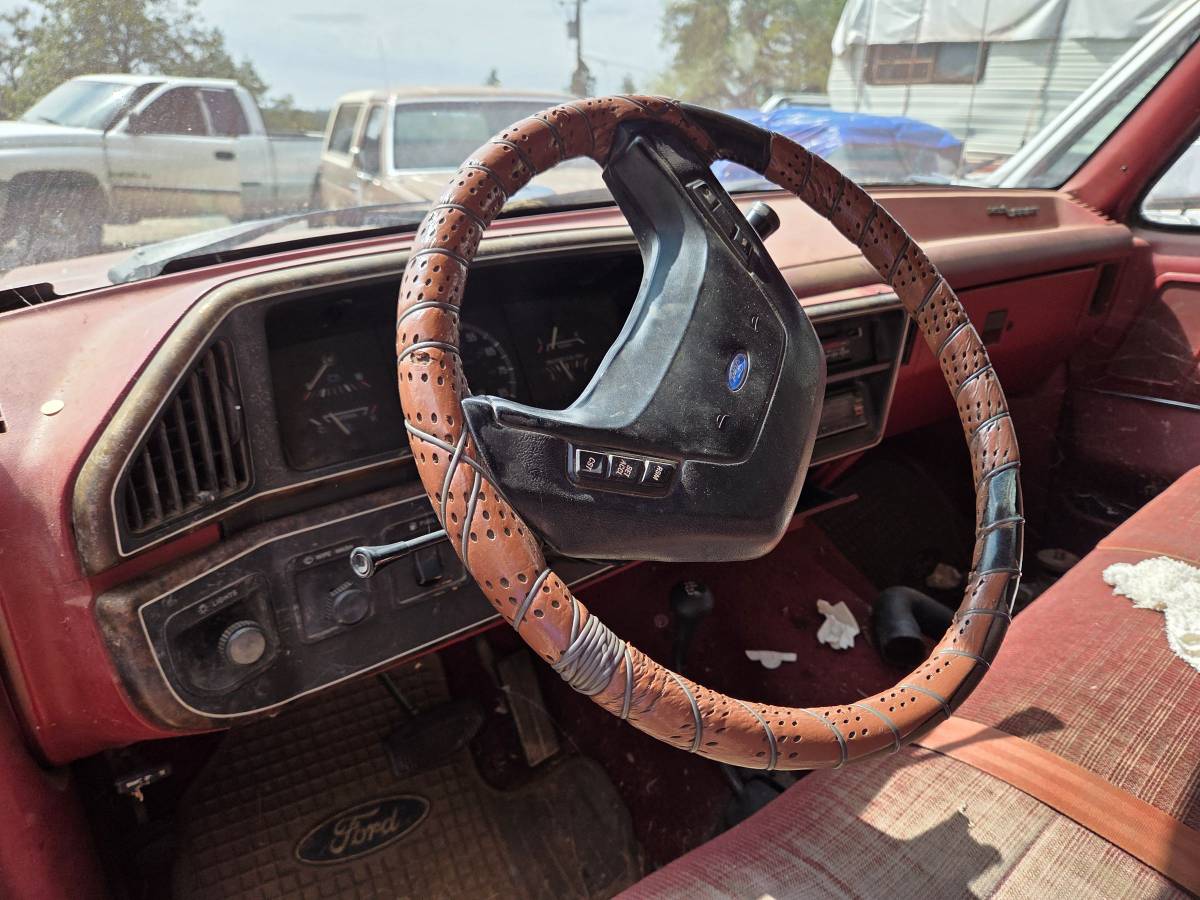 Ford-f-250-1990-red-2