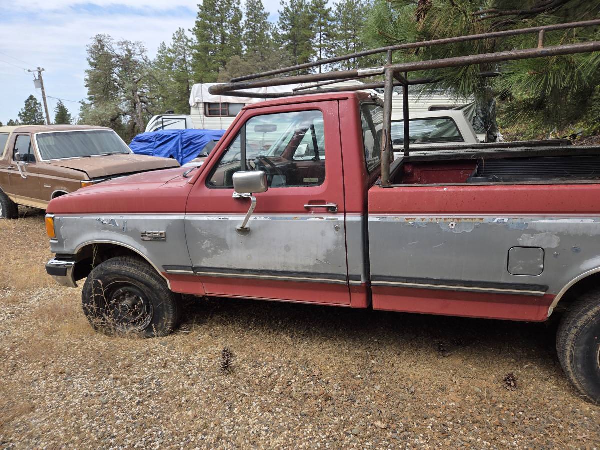 Ford-f-250-1990-red-4