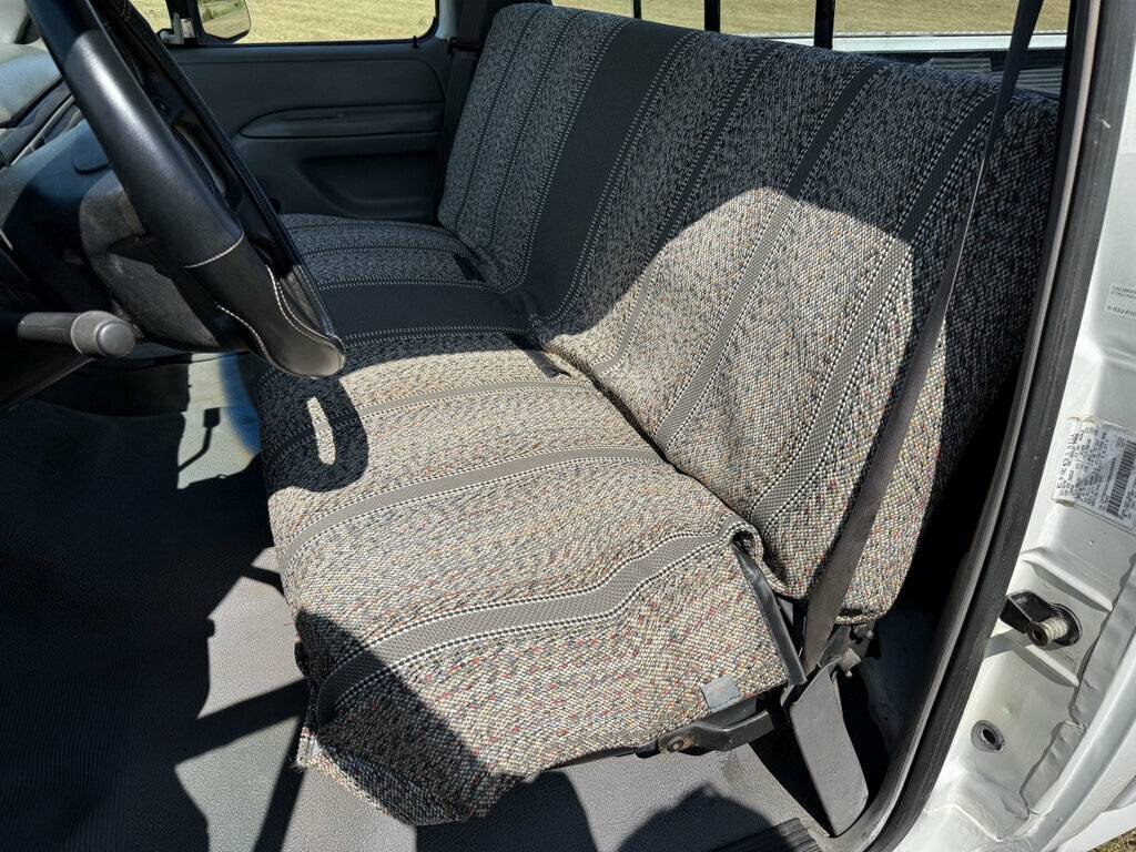 Ford-f-250-1995-white-18