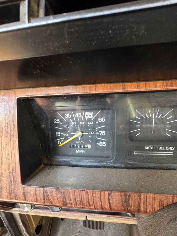 Ford-f-250-diesel-1983-brown-13