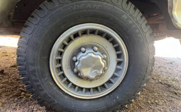 Ford-f-250-diesel-1989-white-2