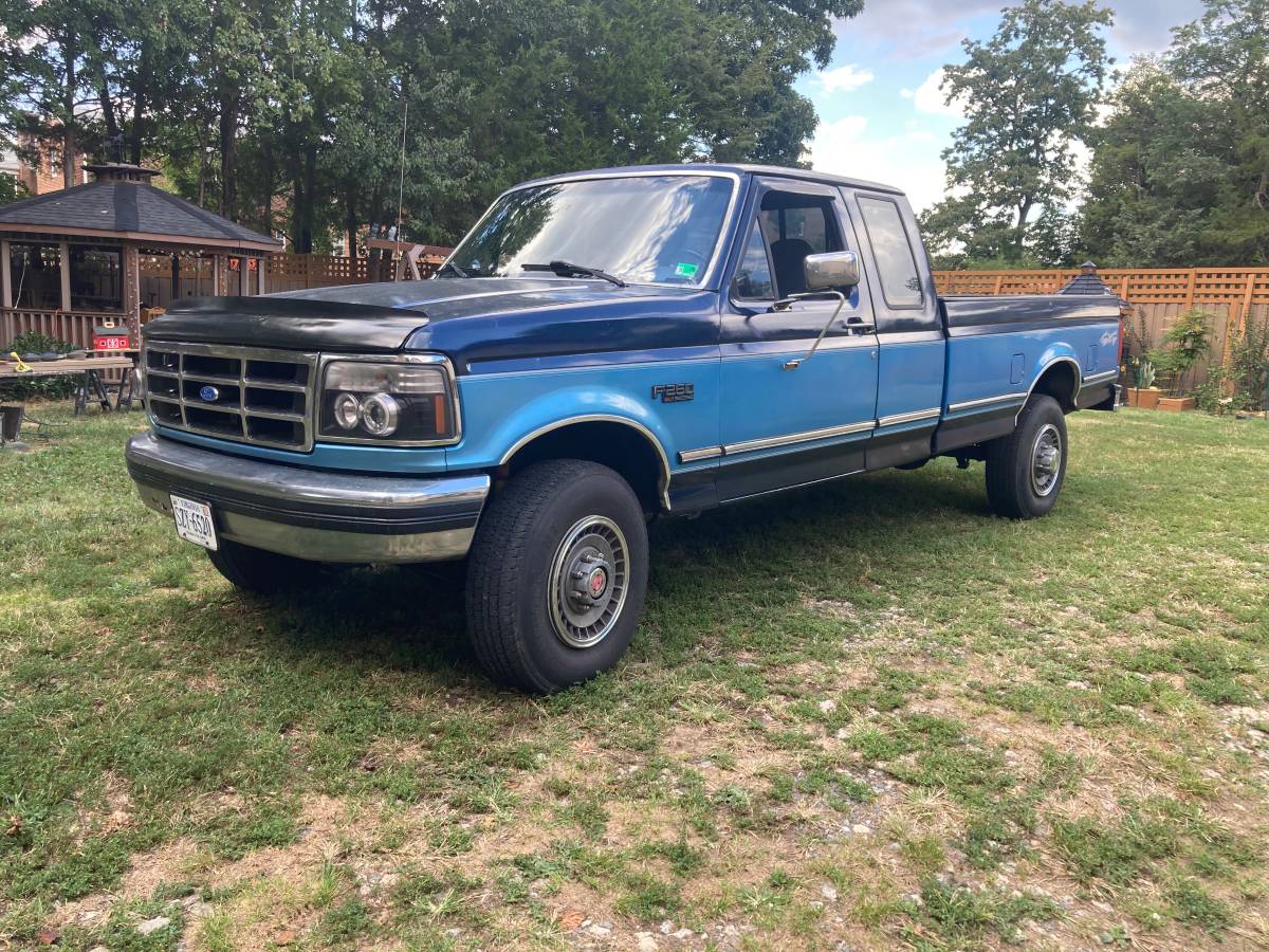 Ford-f-250-diesel-1992-blue-1