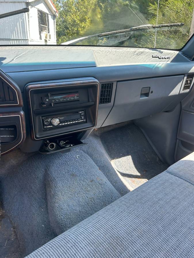 Ford-f-250-diesel-1992-blue-1