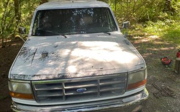 Ford-f-250-diesel-1992-white-1