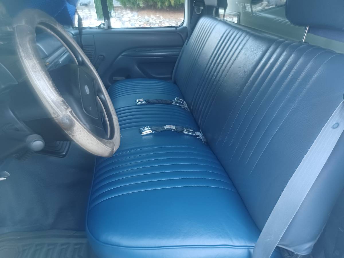 Ford-f-250-diesel-1993-white-2