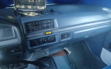 Ford-f-250-diesel-1993-white-3