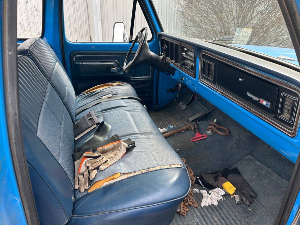 Ford-f-250-xlt-1974-blue-8