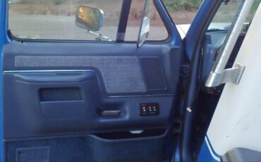 Ford-f-250-xlt-lariat-1989-blue-16
