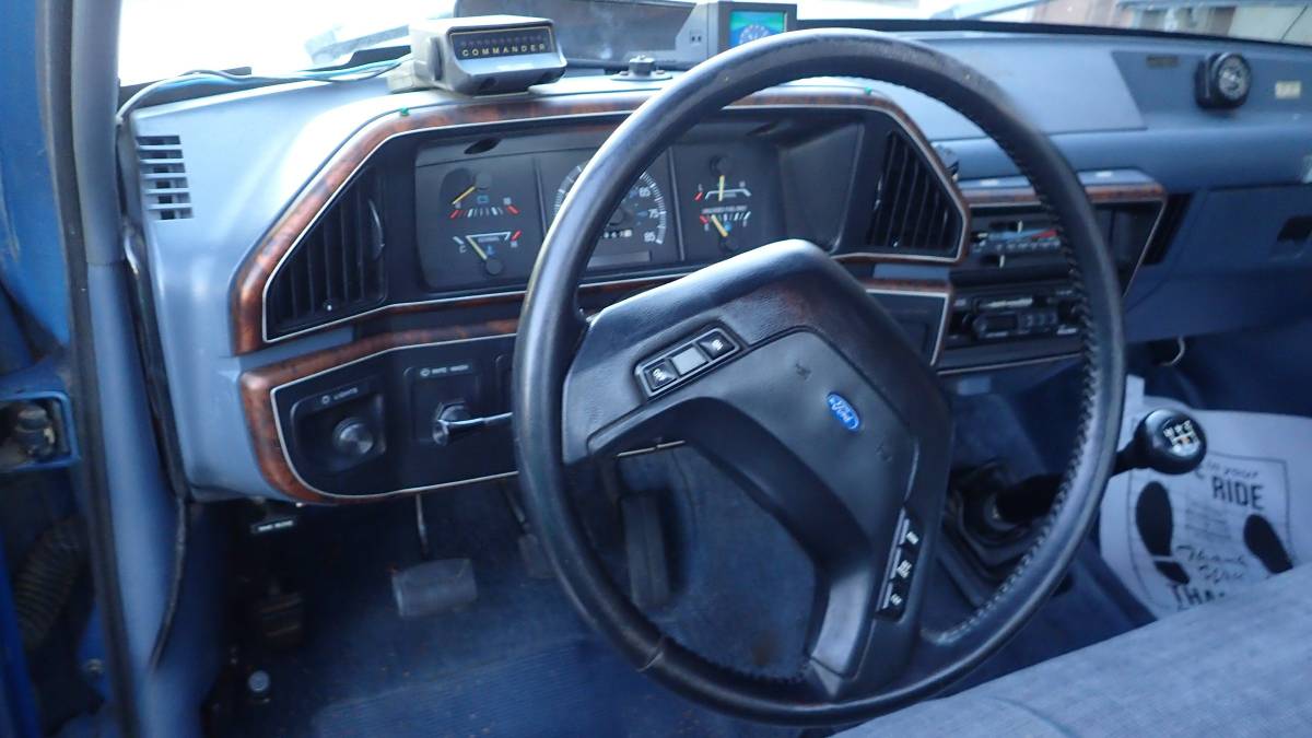 Ford-f-250-xlt-lariat-1989-blue-4