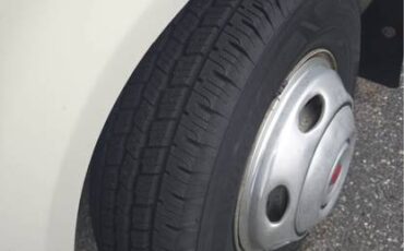 Ford-f-350-1988-white-2