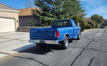 Ford-f-350-diesel-1985-blue-2