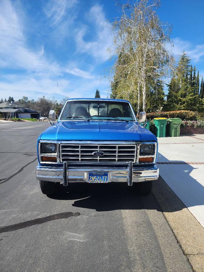 Ford-f-350-diesel-1985-blue-4