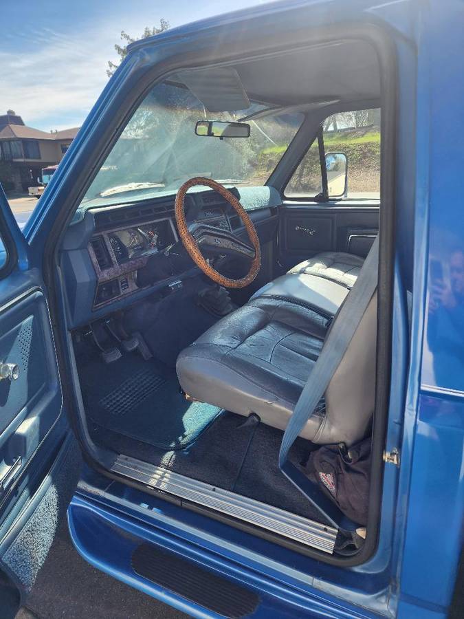 Ford-f-350-diesel-1985-blue-6